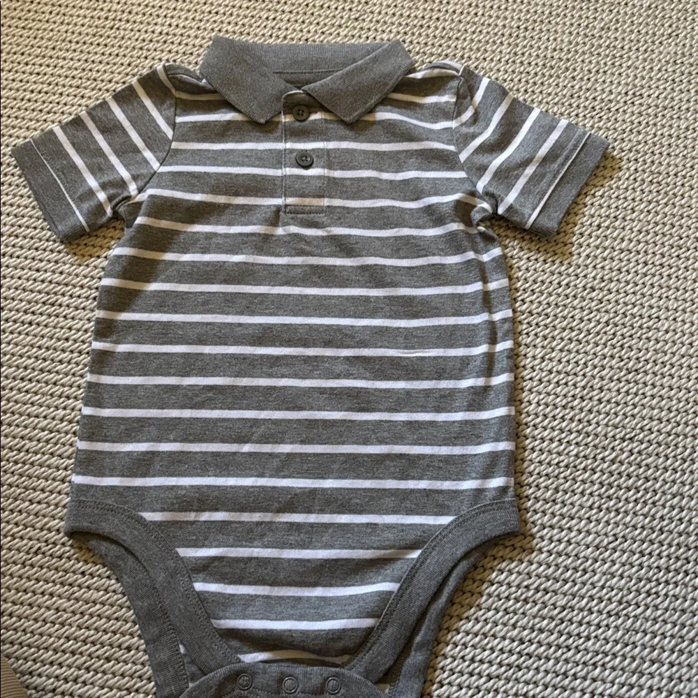 One piece infant boys new size 24 months 60% cotton 40% polyester Garanimals